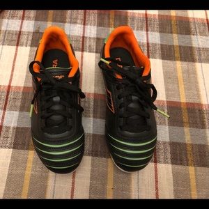 Girls Soccer Cleats